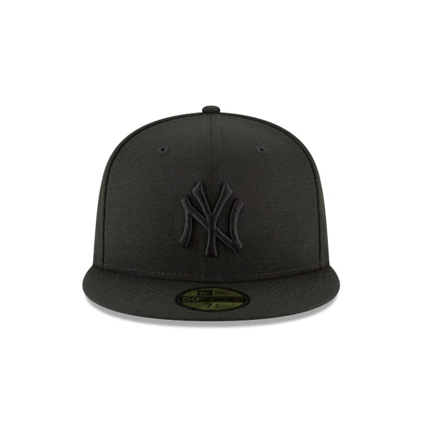 MLB Basic 59FIFTY Black/Black Fitted Cap - Image 6