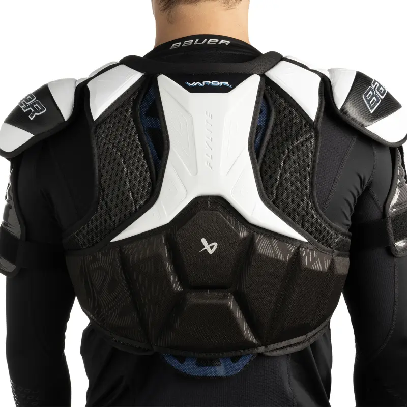Bauer Intermediate Vapor FLYLITE Shoulder Pads - Image 2