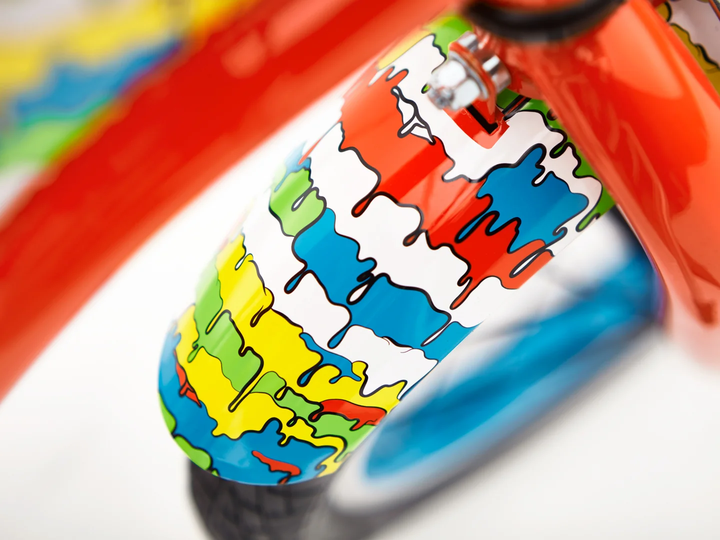 Graffiti Drip 1 Cruiser 16" - Image 2