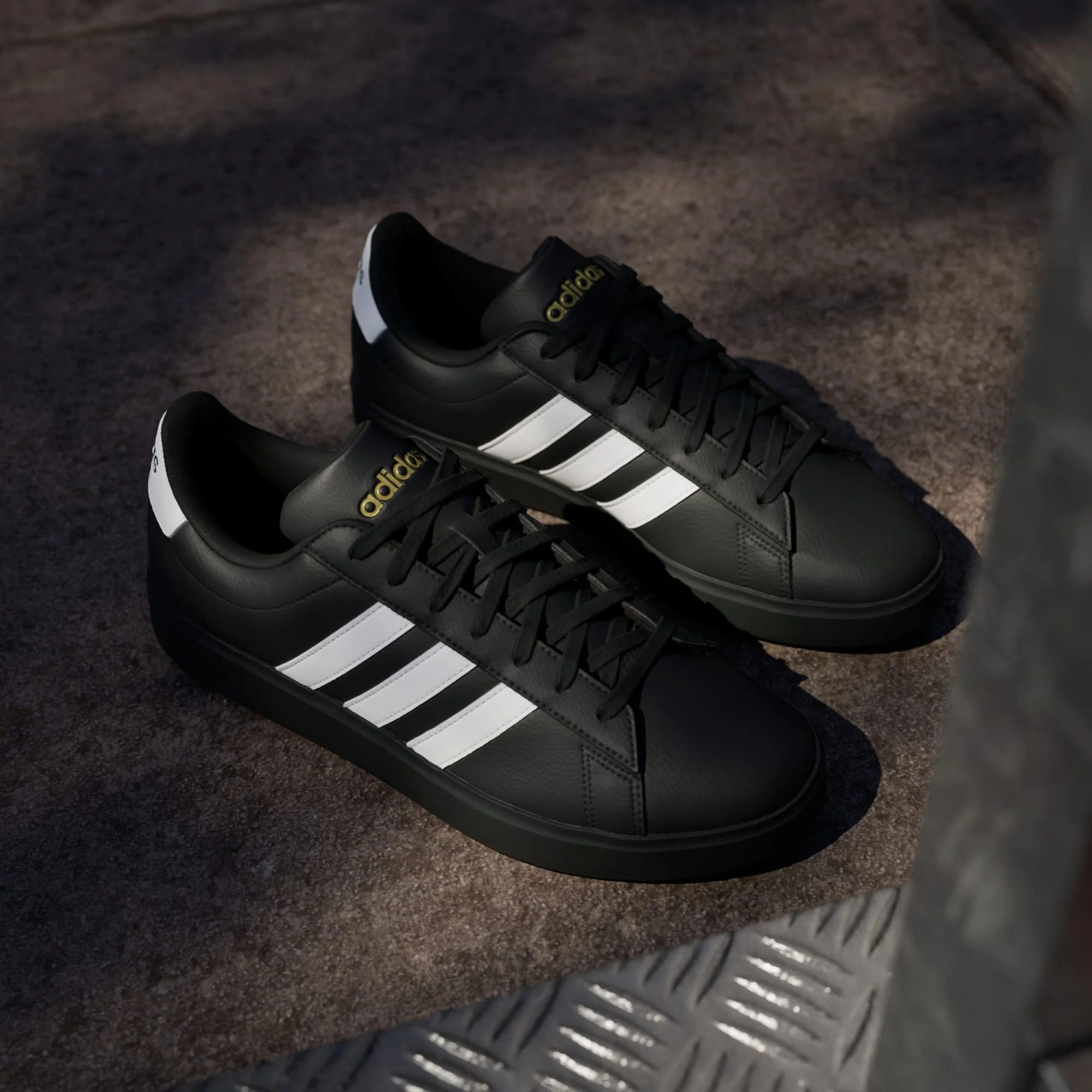 Adidas Men's Grand Court 2.0 Shoes - Image 7