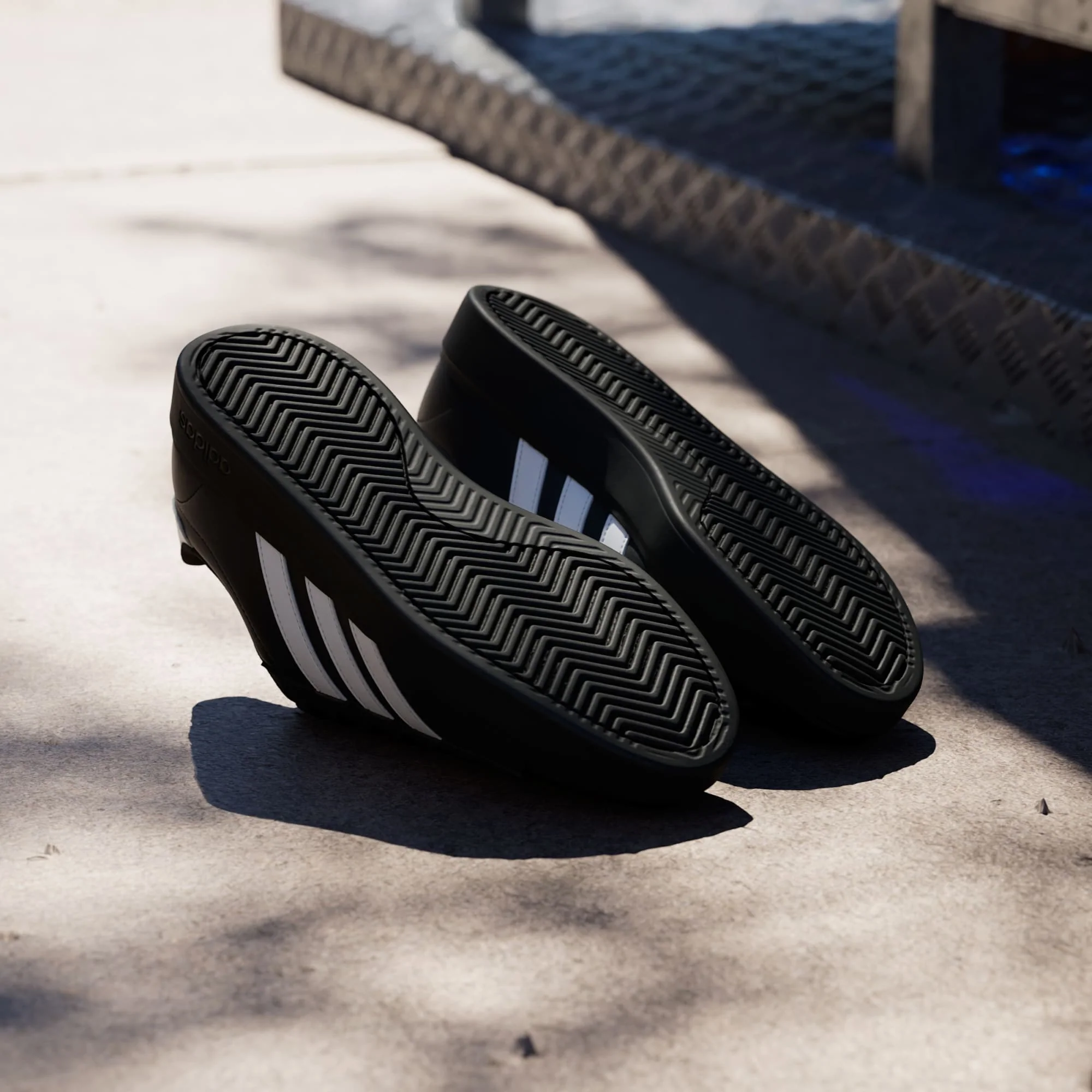 Adidas Men's Grand Court 2.0 Shoes - Image 9