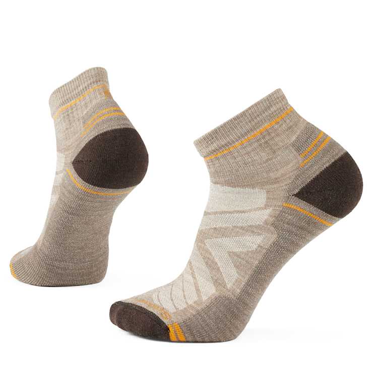 Smartwool Men's Performance Hike Light Cushioned Ankle Socks - Image 2