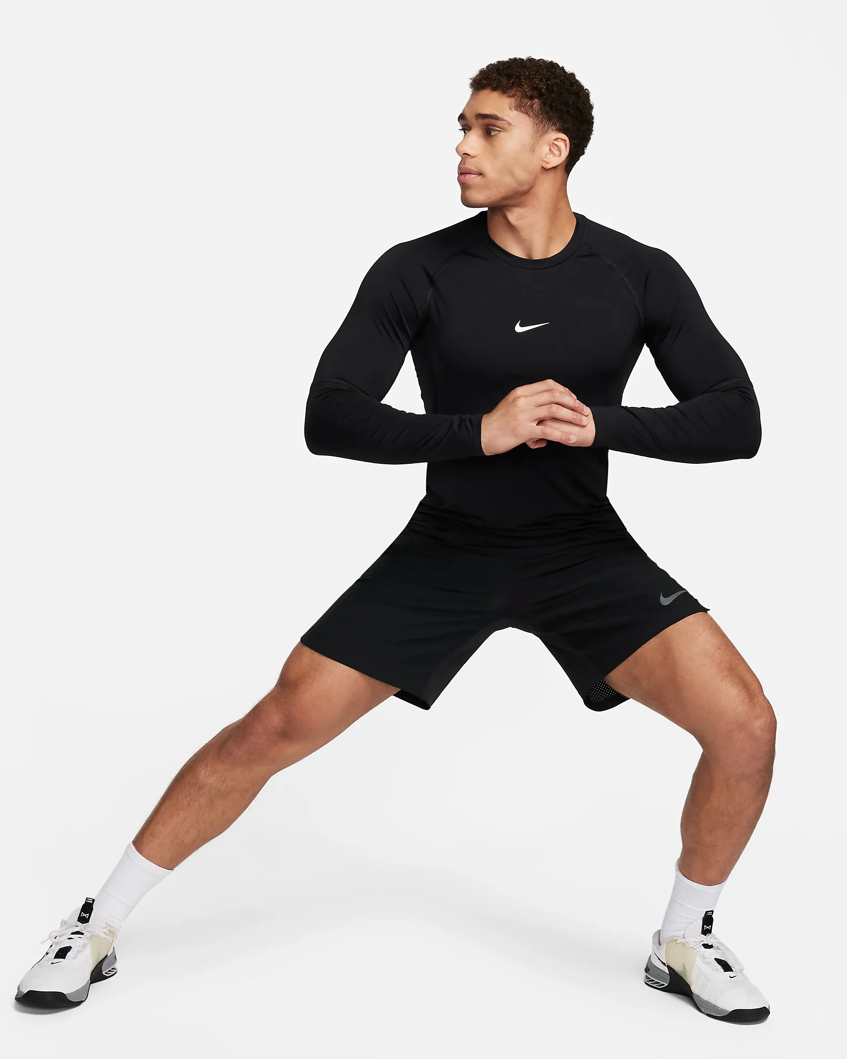 Men's Pro Dri-FIT Slim Long-Sleeve Fitness Top - Image 4