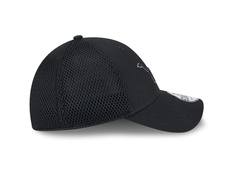New Era Detroit Lions Black Main Neo 39THIRTY Flex Hat - Image 6