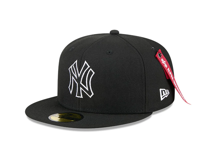 New Era New York Yankees Alpha Industries Black 59FIFTY Fitted Hat