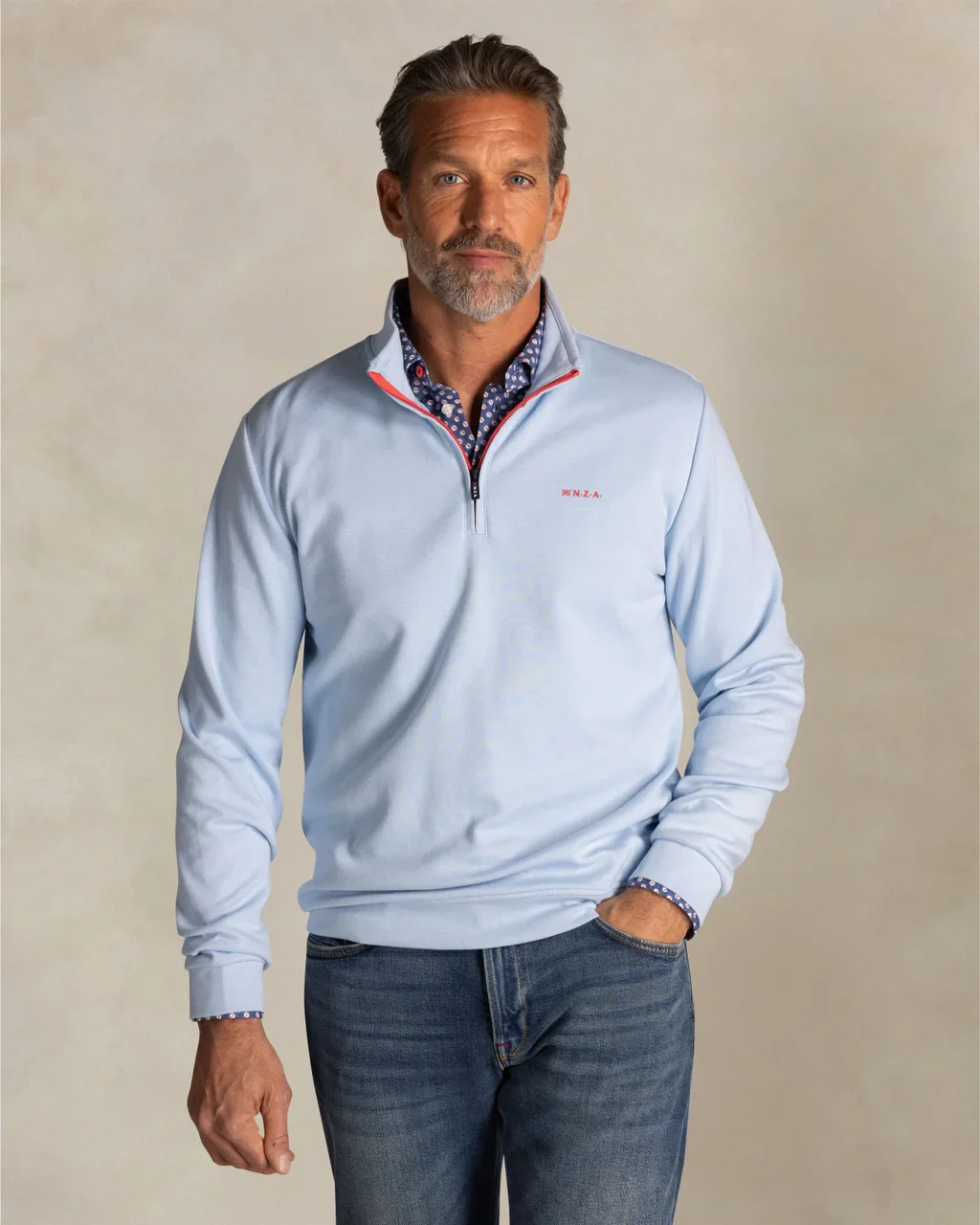 New Zealand Auckland Men's Cotton Quarter Zip Sweatshirt - Image 5