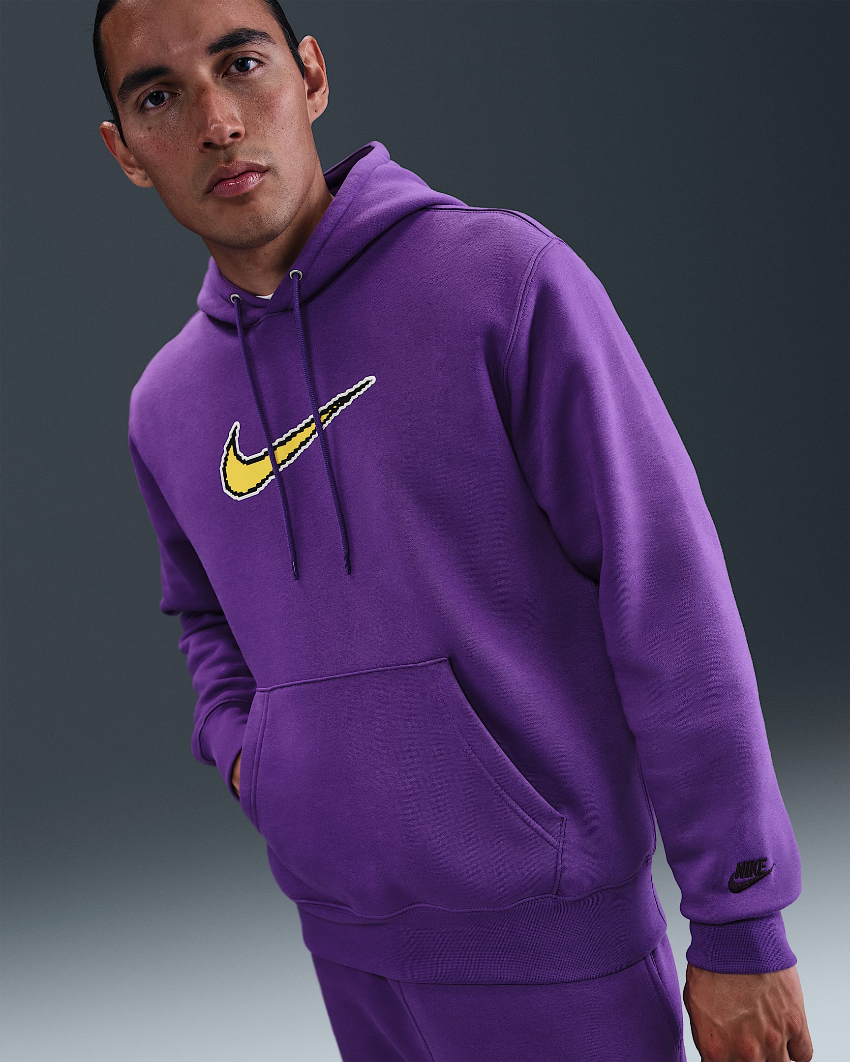 Nike Men's Sportswear Club Fleece Hoodie