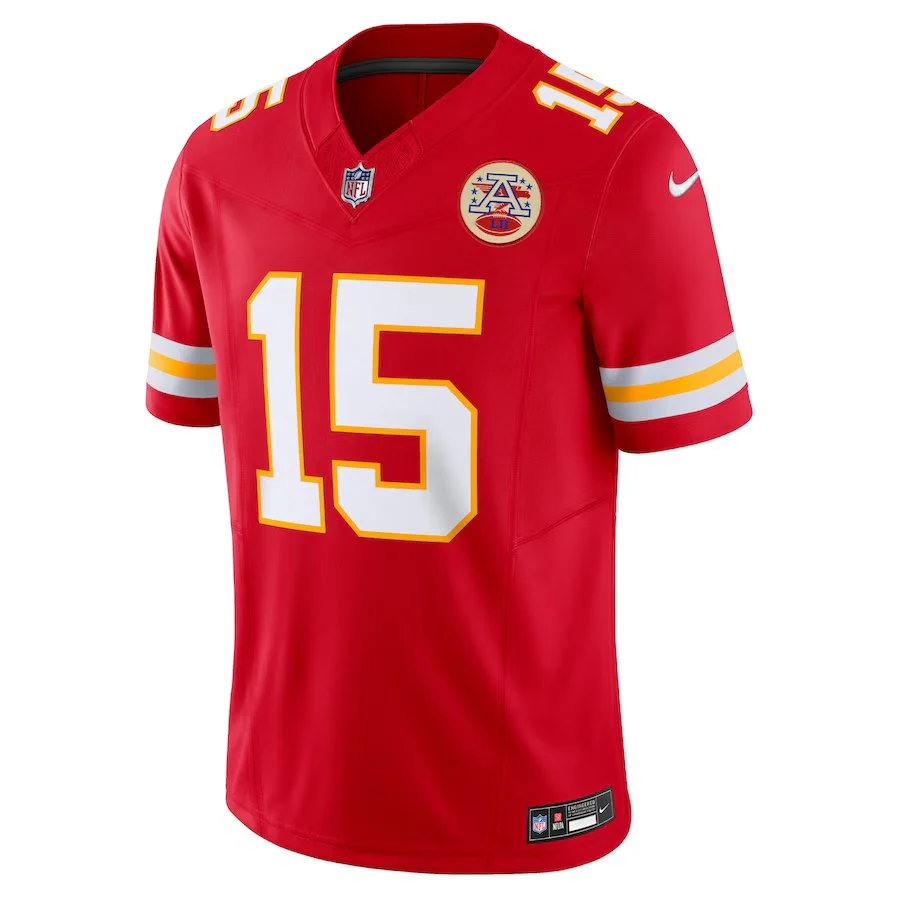 Nike NFL Kansas City Chiefs Patrick Mahomes Limited Jersey - Image 3