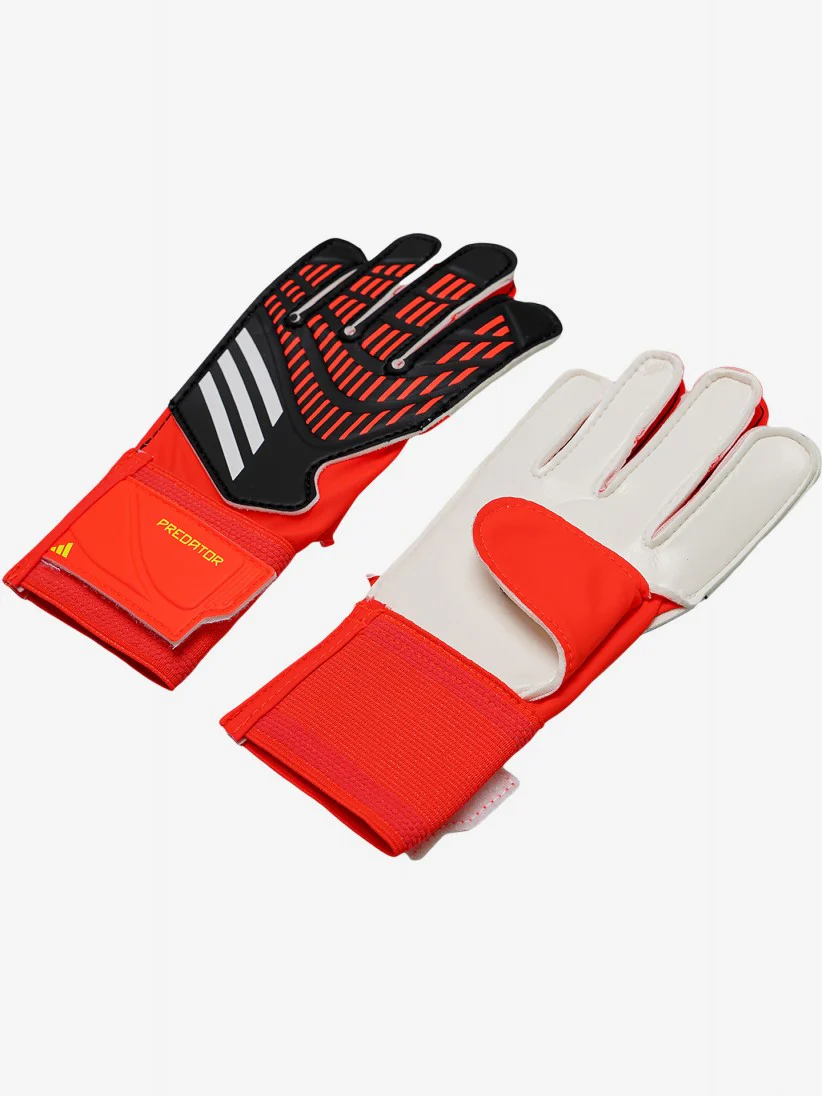 Predator Pro Junior Goalkeeper Gloves - Image 3
