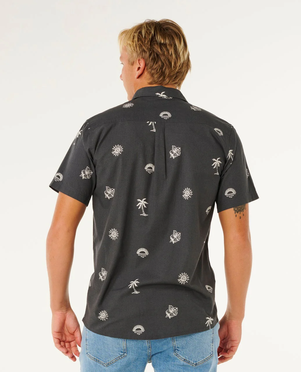 Ripcurl Men's Sessions Short Sleeve Shirt - Image 2