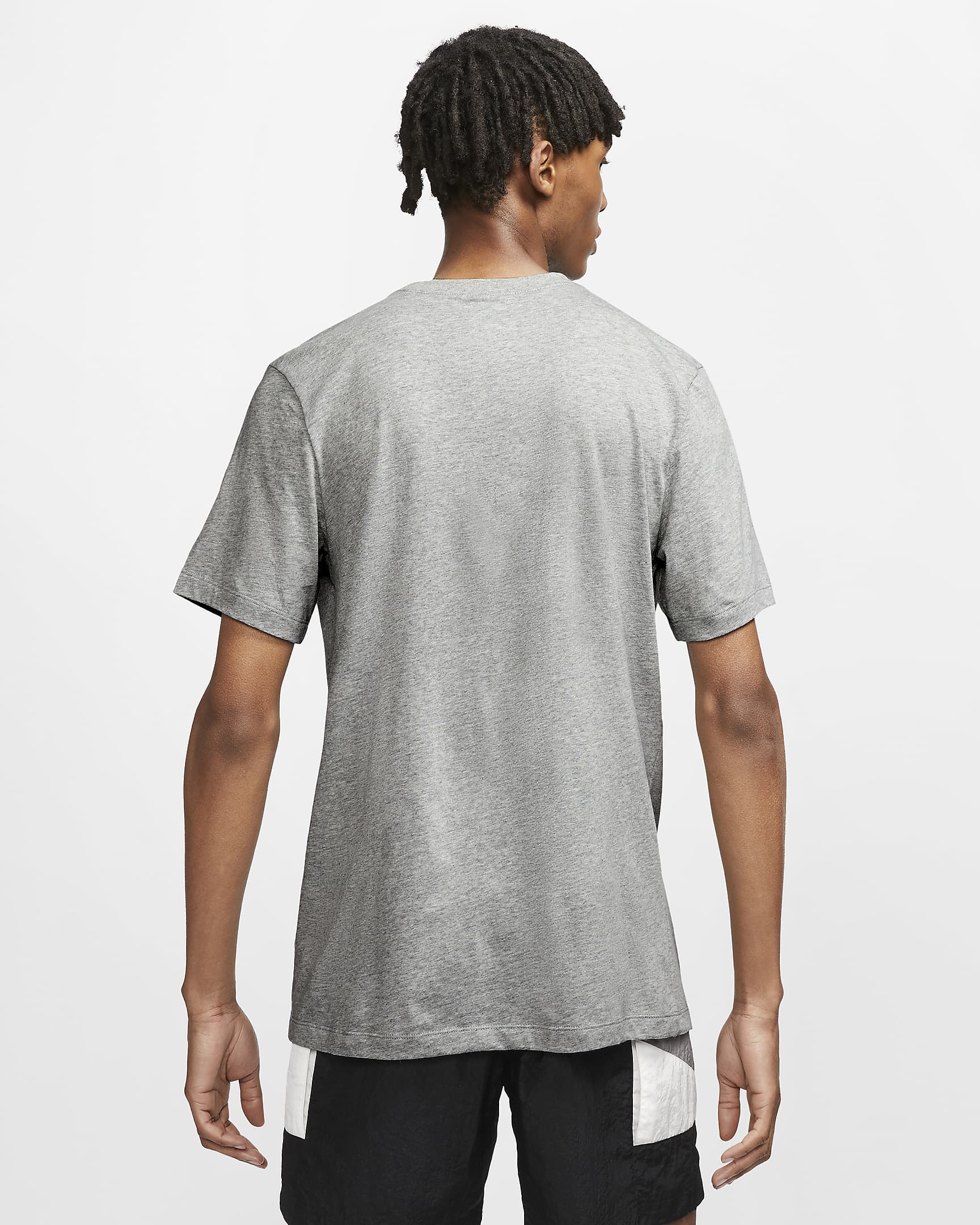 Men's Sportswear Club T-Shirt - Image 7