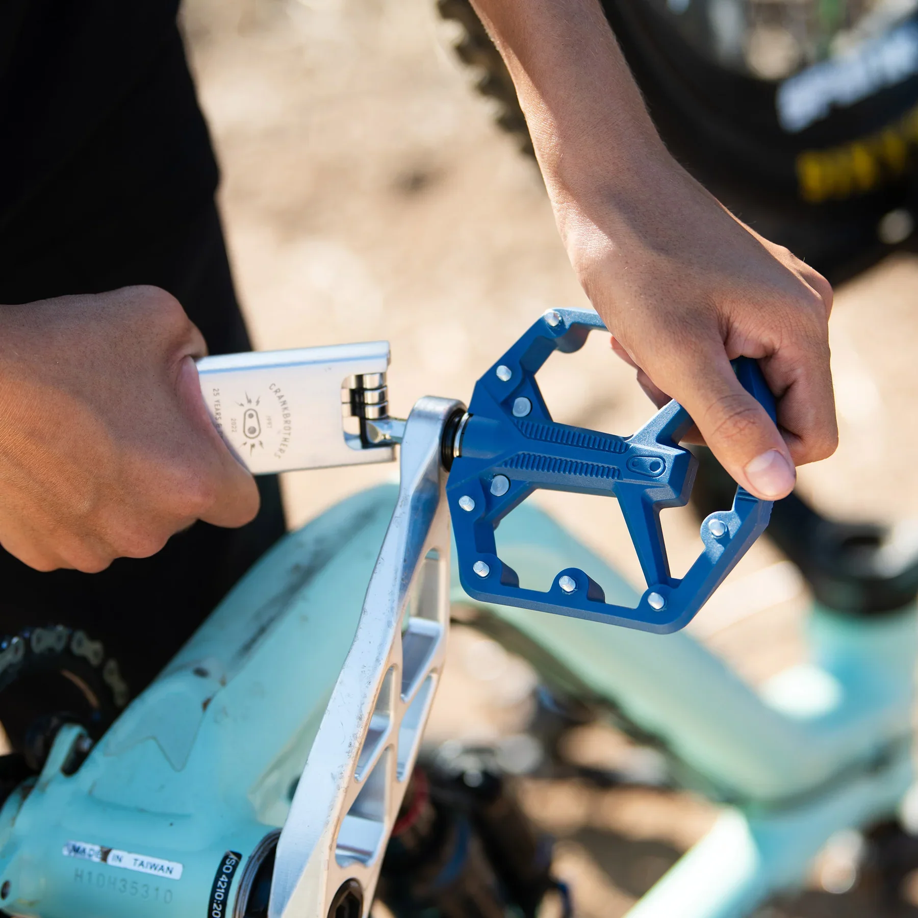 Crank Brothers Stamp 1 Gen 2 Large Pedals - Image 3
