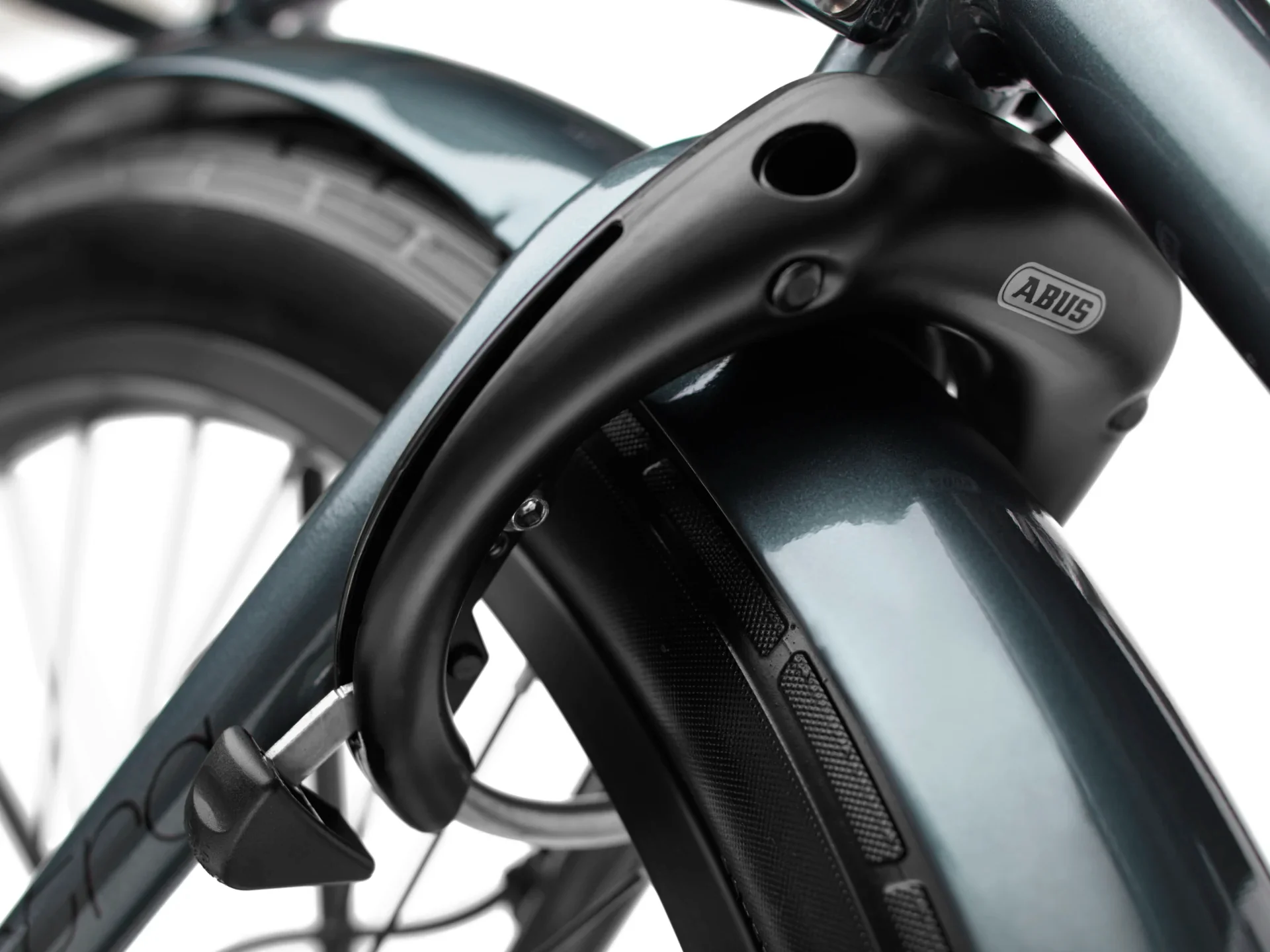 Townie Go! 5i EQ Step-Over - Image 11