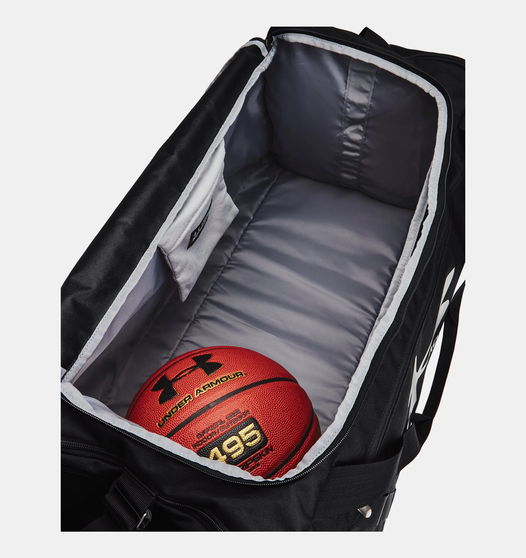 Undeniable 5.0 Large Duffle Bag - Image 4