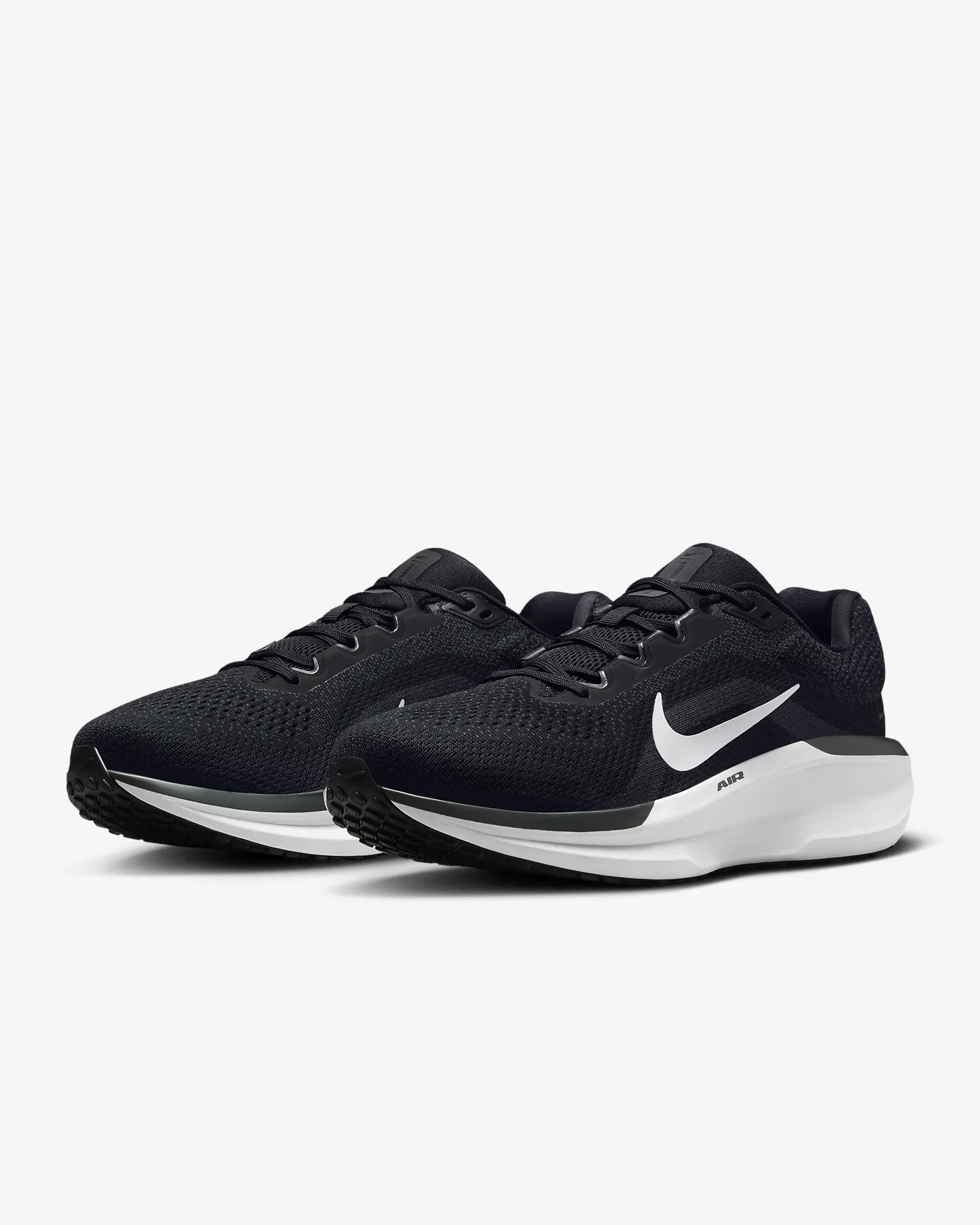 Nike Men's Winflo 11 Running Shoes - Extra Wide - Image 2
