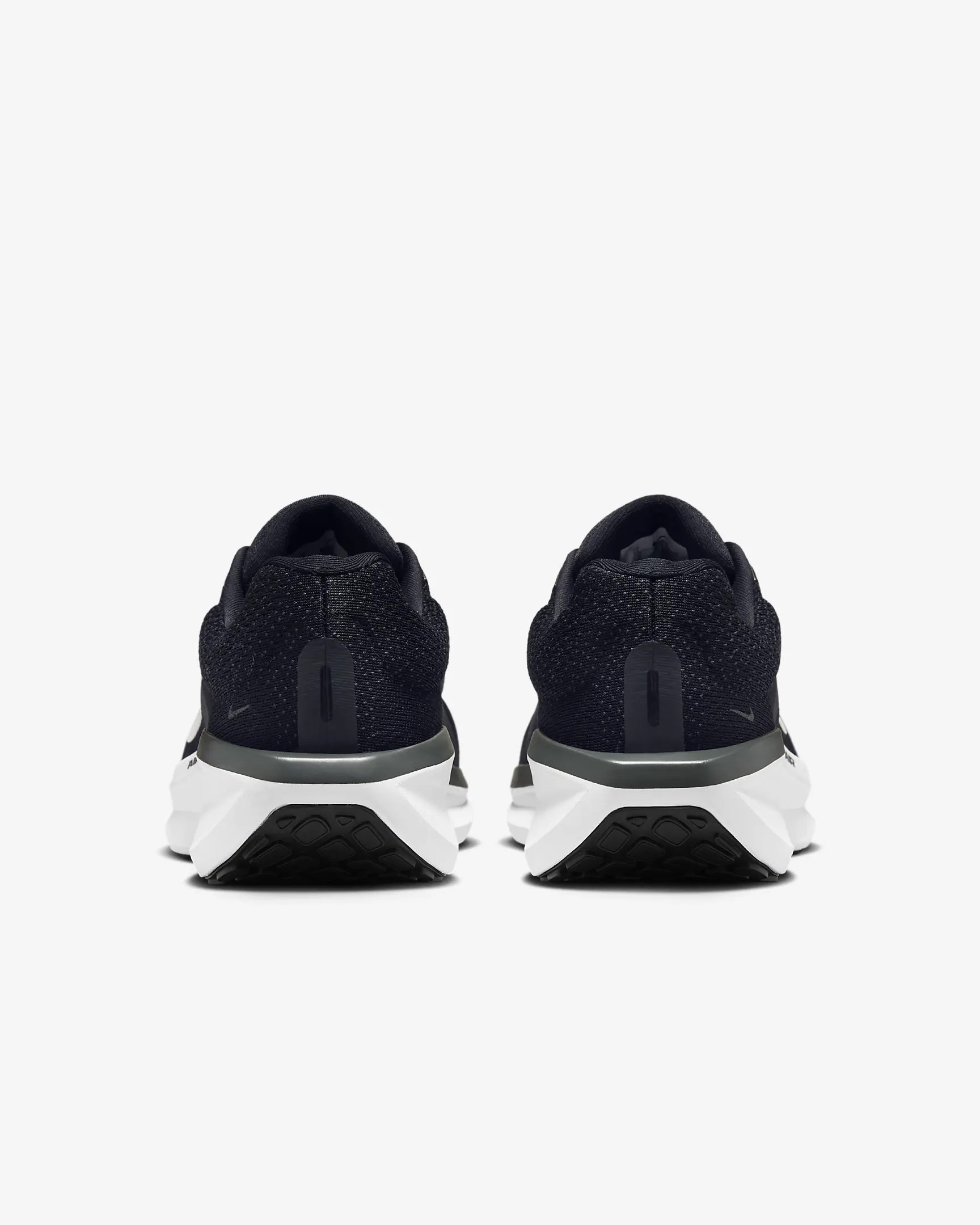Nike Men's Winflo 11 Running Shoes - Extra Wide - Image 3