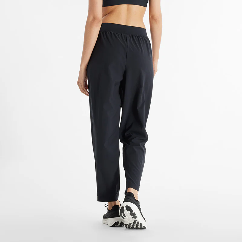 Women's Essentials Performance Woven Pant - Image 3